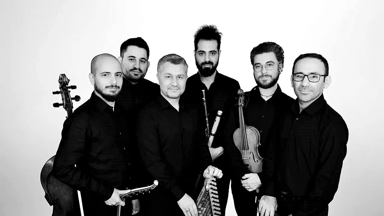 Ansamblul Anton Pann readuce la viaţă povestea insulei Ada Kaleh pe scena Operei Naţionale Bucureşti