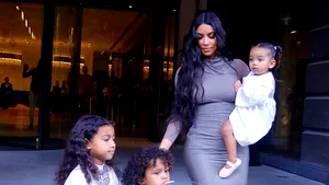 Încă o extravaganţă din partea lui Kim Kardashian. Unde şi-a botezat vedeta copiii