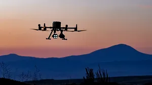 Europa dorește să construiască un zid de drone pentru a-și proteja flancul estic de Rusia. Este fezabil proiectul?