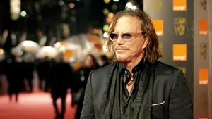 Mickey Rourke, în turneu prin închisorile din Rusia