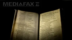 Prima carte tipărită în America, vândută la licitaţie cu preţul record de 14,1 milioane de dolari