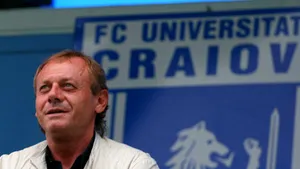 Universitatea Craiova: Balaci - director tehnic, Mogoşanu - antrenor principal