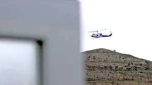 Elicopterul preşedintelui Iranului era un Bell 212 de fabricaţie americană. Aeronava a fost produsă în anii 60 şi s-ar afla în Iran dinainte de revoluţie