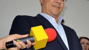 Victor Ponta a inaugurat o grădiniţă în localitatea suceveană Dumbrăveni