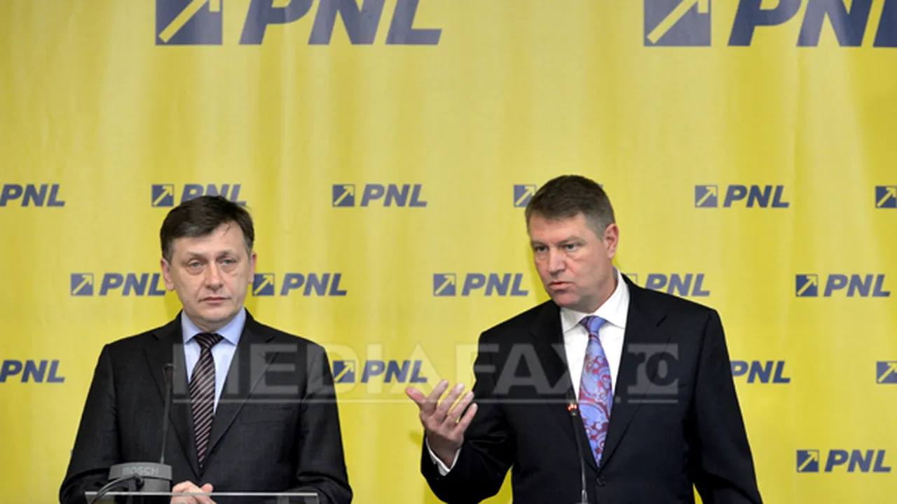 Antonescu: E clar că PSD face pe dracu-n patru să nu ajungă Iohannis în Guvern. PNL nu renunţă