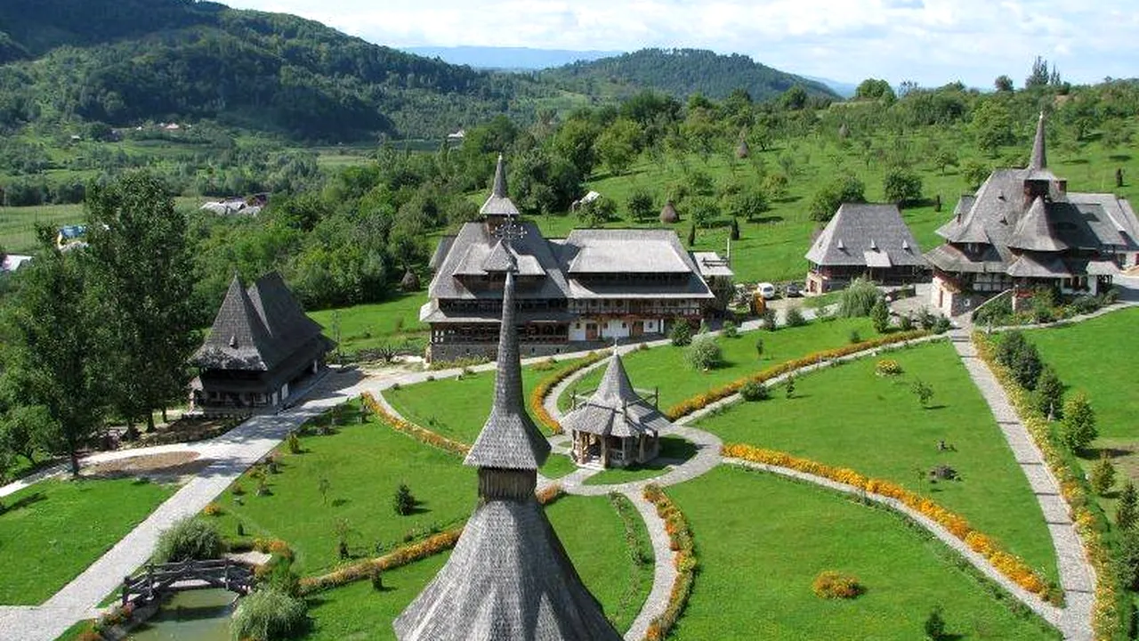 COMENTARIU Lelia Munteanu: La un loc cu Dumnezeu