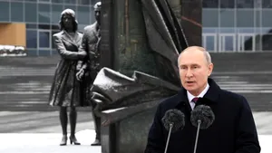 Putin le transmite un mesaj celor din cadrul Serviciilor de Informaţii Externe SVR: Felicitări pentru munca depusă!