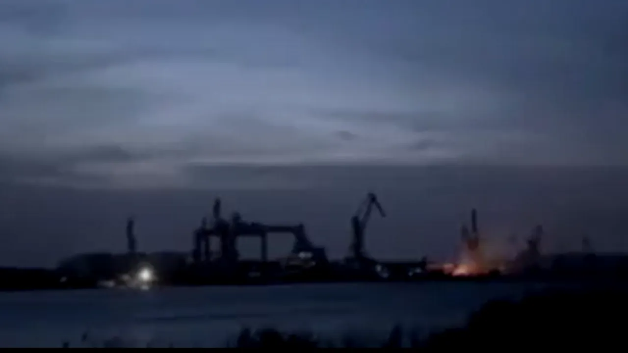 Războiul din Ucraina, ziua 620. Forţele ucrainene au atacat un şantier naval rusesc din portul Crimeea şi au avariat o navă