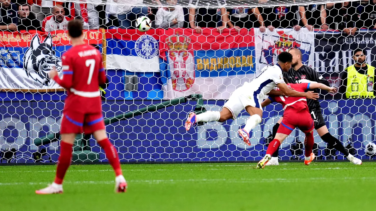 Anglia învinge cu emoţii Serbia cu 1-0, cu o lovitură de cap a lui Bellingham