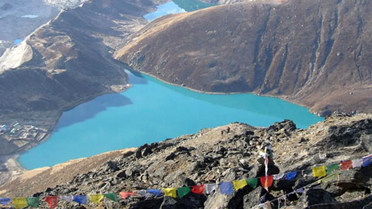 Scufundare EXTREMĂ într-un lac din HIMALAYA: Christian Redl a plonjat într-un lac la peste 5.000 de metri altitudine