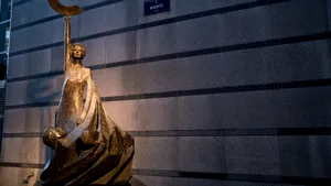 FT: Ritmul relansării economice în zona euro a încetinit / BCE: Şomajul ar putea creşte în toamnă
