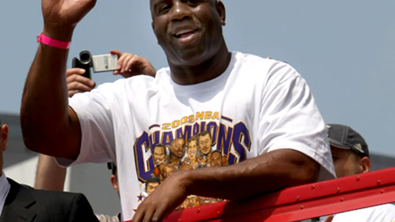 Magic Johnson şi Stevie Wonder, printre participanţii la ceremonia în memoria lui Michael Jackson