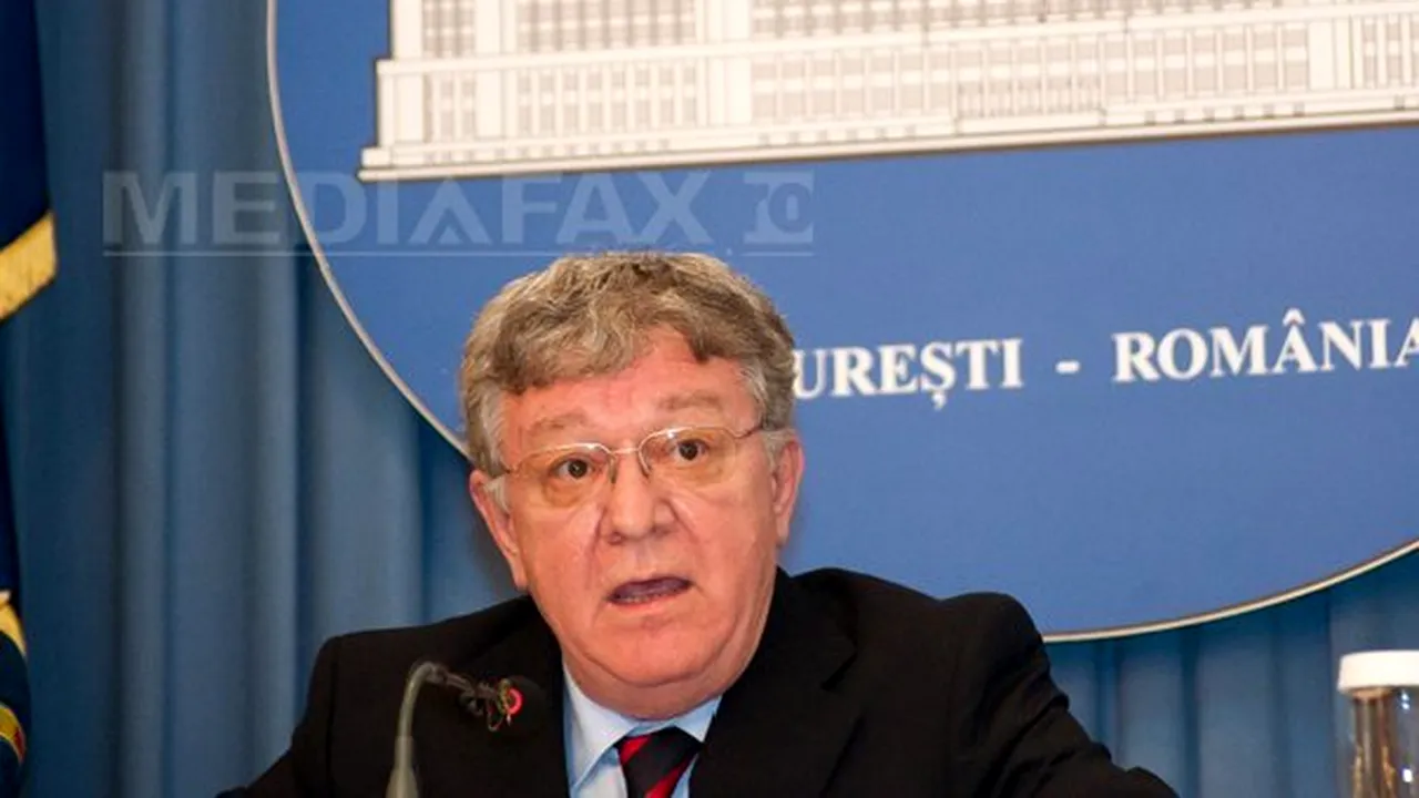 Băsescu, despre declaraţiile lui Dobriţoiu privind legea 