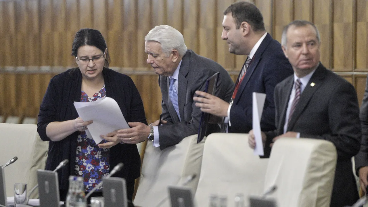 Cabinetul Grindeanu se REUNEŞTE la Palatul Victoria pe tema absorbţiei fondurilor UE. O rată slabă poate conduce la depăşirea ţintei de deficit