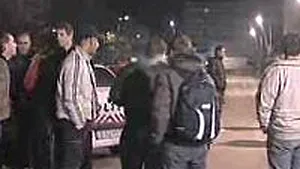 Timişoara: Zeci de taximetrişti şi angajaţi ai unor firme de pază, implicaţi într-un scandal