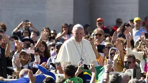 Papa Francisc, mesaj pe Twitter înaintea vizitei în România: 