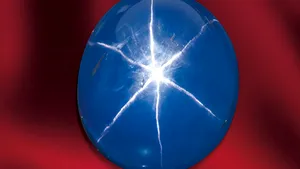 Cel mai mare safir stelat din lume, estimat la cel puţin 100 milioane de dolari, descoperit în Sri Lanka