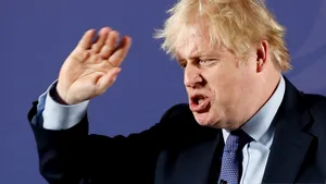 The Times: Guvernul Boris Johnson vrea să construiască un pod între Irlanda de Nord şi Scoţia