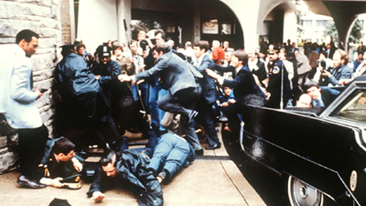 Individul care a încercat să îl asasineze pe Ronald Reagan va fi eliberat după 35 de ani. Instanţa a considerat că nu mai reprezintă o ameninţare