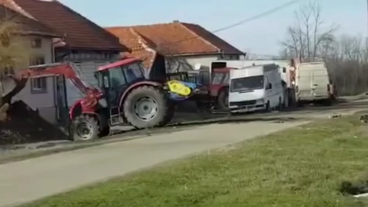 VIDEO. Gestul unui primar pentru a pedepsi o femeie care arunca moloz la întâmplare, pe câmp