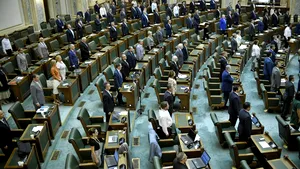 Parlamentarii unui partid se vor afilia grupului senatorial PNL: Ne gândim să dobândim şi nişte funcţii