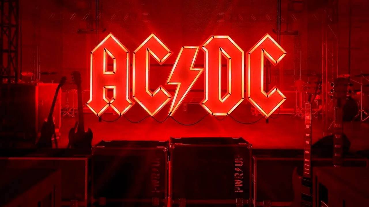AC/DC anunţă primul turneu în America de Nord după nouă ani