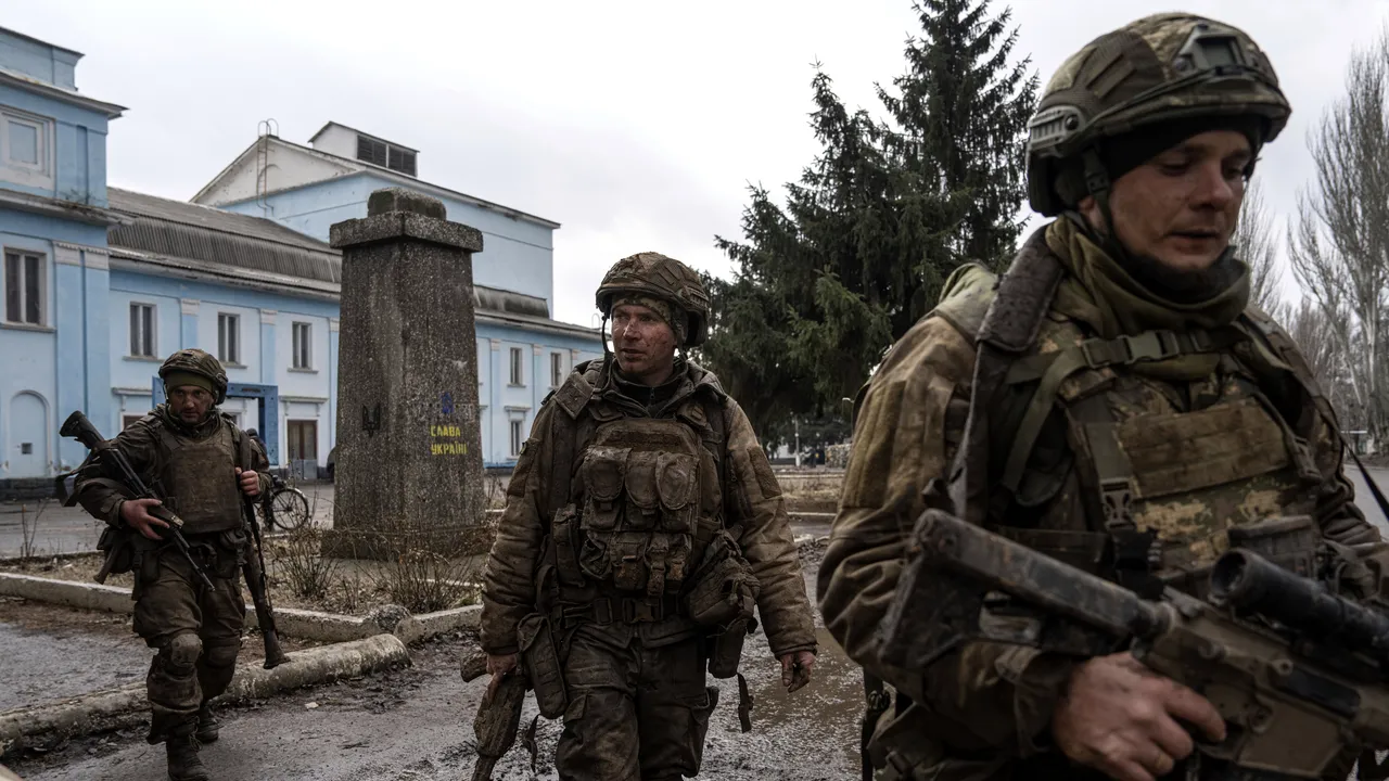 Războiul din Ucraina, ziua 406. Polonia va cere garanţii de securitate pentru Kiev la summitul NATO / Armata ucraineană; peste 550 ruşi ucişi într-o singură zi / ONU a prelungit mandatul pentru crimele ruseşti