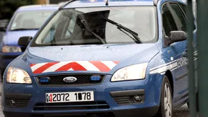 Reţea de infractori români, anihilată de jandarmeria franceză
