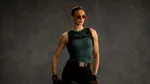 Lara Croft are un nou chip: Sophie Turner din Game of Thrones, protagonista noului serial Tomb Raider de la Prime Video