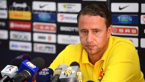 Laurenţiu Reghecampf: Noi ne deplasăm la Domneşti şi vine o echipă din Anglia şi primeşte totul