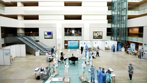 Bilete gratuite la teatre şi muzee pentru cei care se vaccinează marţi în Piaţa Constituţiei 