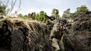 Războiul din Ucraina, ziua 1159. Partizanii ucraineni sabotează liniile de aprovizionare rusești prin distrugerea unei căi ferate în Luhansk / Forțele ucrainene încă active în regiunea rusă Kursk