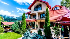 S-au anunţat tarifele pentru sejururi de Crăciun la Sinaia şi la Buşteni
