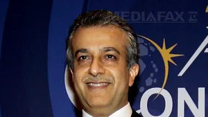 Şeicul Salmane Bin Ibrahim Al-Khalifa candidează la preşedinţia FIFA