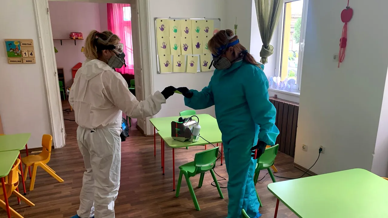 Primăria Sectorului 1 spune că 1.200 de nebulizatoare au fost cumpărate la suprapreţ 