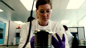 Financial Times: Companiile biotehnologice combat teama de „o apocalipsă a antibioticelor”