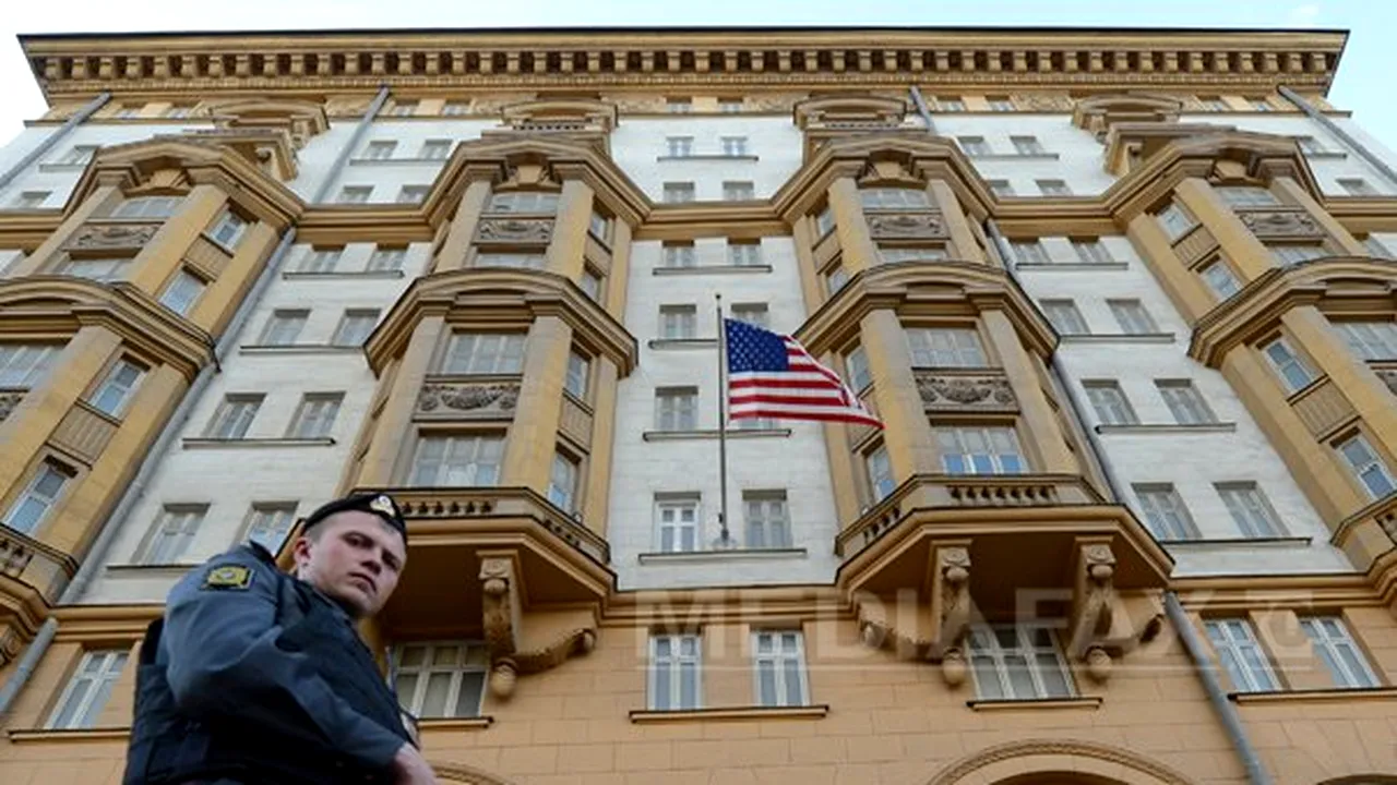 Ambasada SUA din Rusia va disponibiliza angajaţii ruşi, înlocuindu-i cu americani - presă