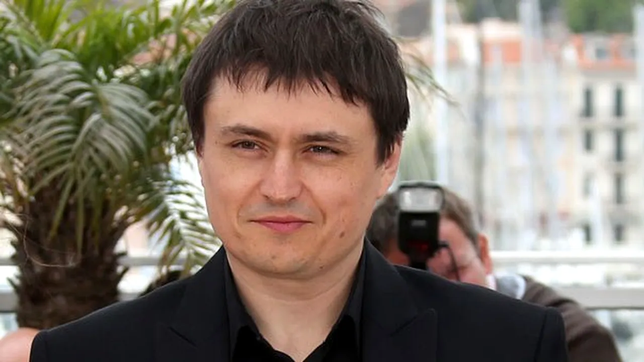 Cristian Mungiu, Ana Blandiana şi Georgeta Filitti, decoraţi de Regele Mihai I
