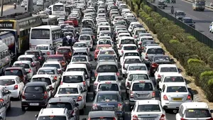 TOPUL oraşelor cu trafic de coşmar. Bucureştiul urcă puternic în clasament şi ajunge cel mai aglomerat oraş european