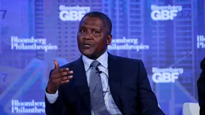 Cel mai bogat om din Africa vrea să cumpere clubul Arsenal Londra 