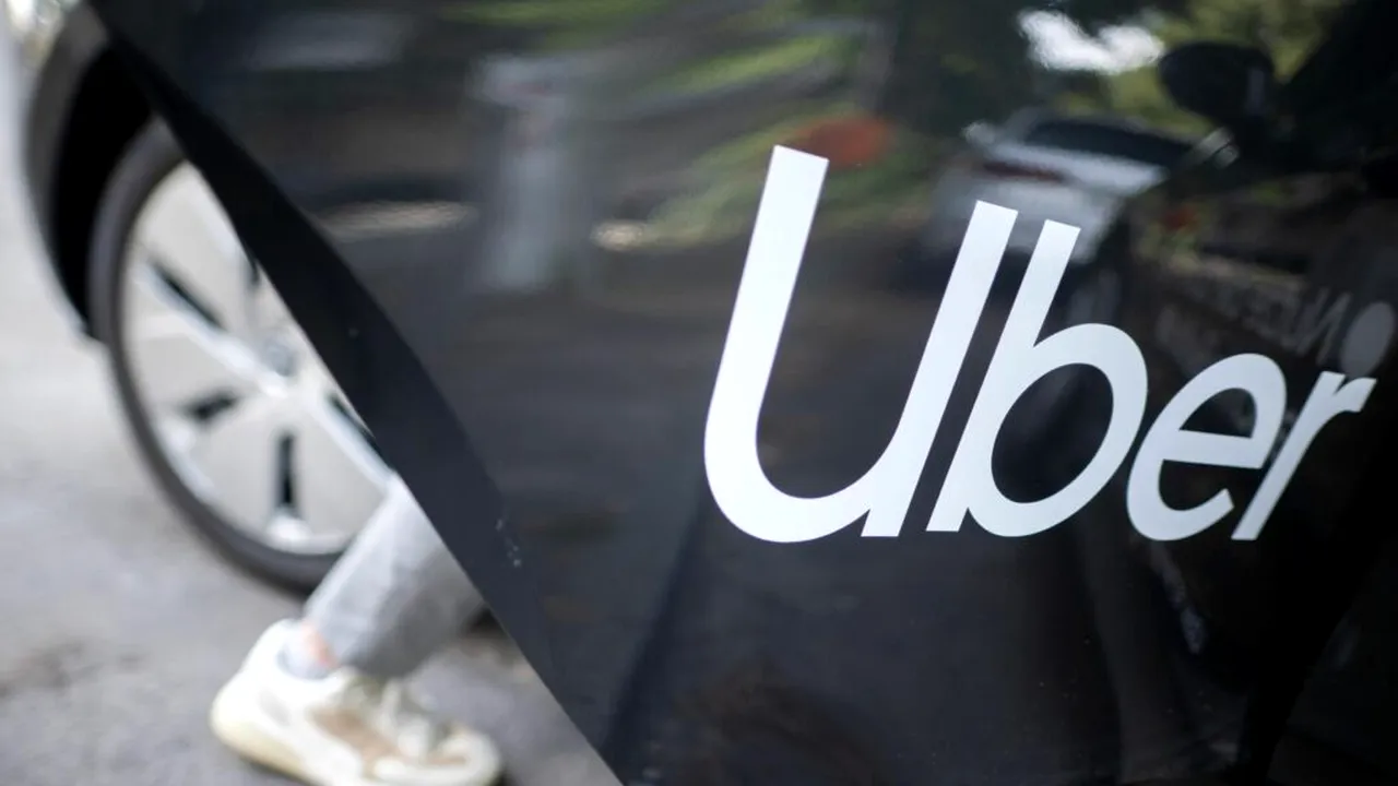 Firmă de ride-sharing, prejudiciu de 3,8 milioane de lei din ore lucrate nedeclarate