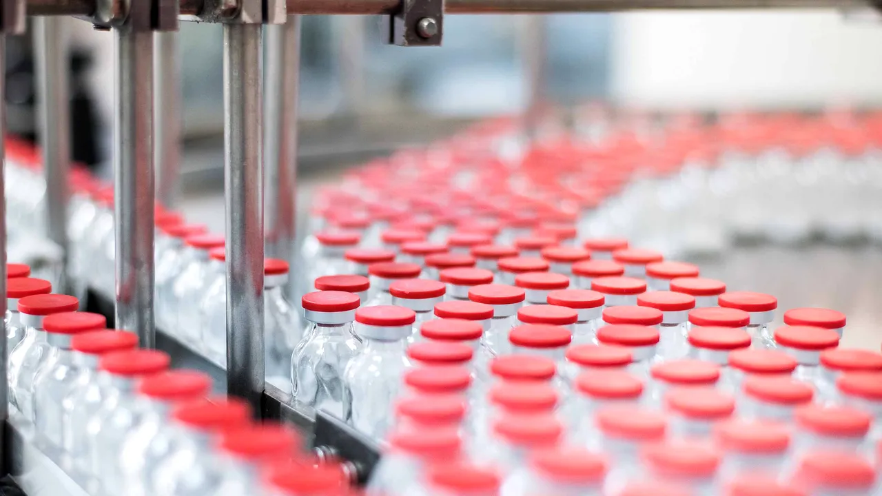 Companiile farmaceutice speculează situaţia actuală şi au câştiguri fabuloase în urma creşterii preţului acţiunilor lor