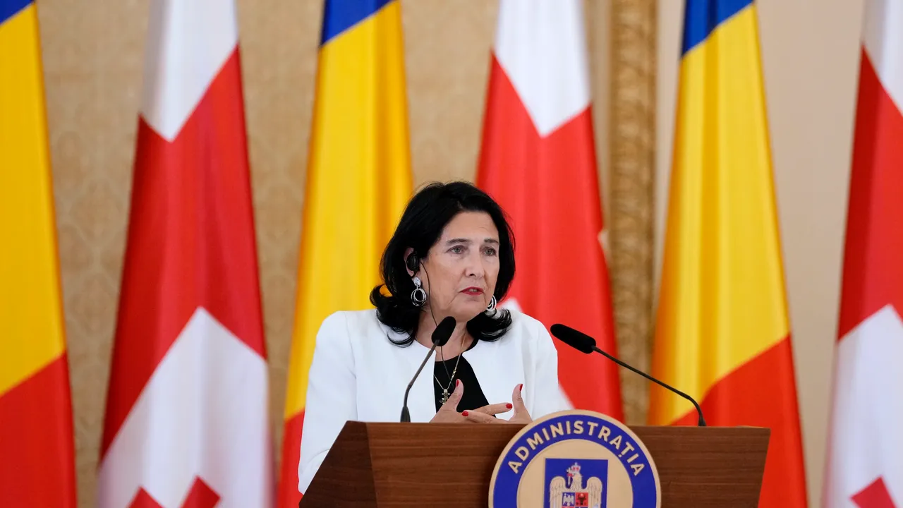 Preşedinta Georgiei a blocat legea „agenţilor străini” care a provocat proteste uriaşe în ţară