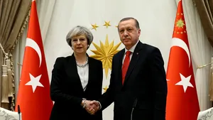 Recep Erdogan şi Theresa May au discutat telefonic despre situaţia Ciprului