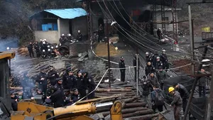 Cel puţin 38 de morţi în accidente produse în mine din China