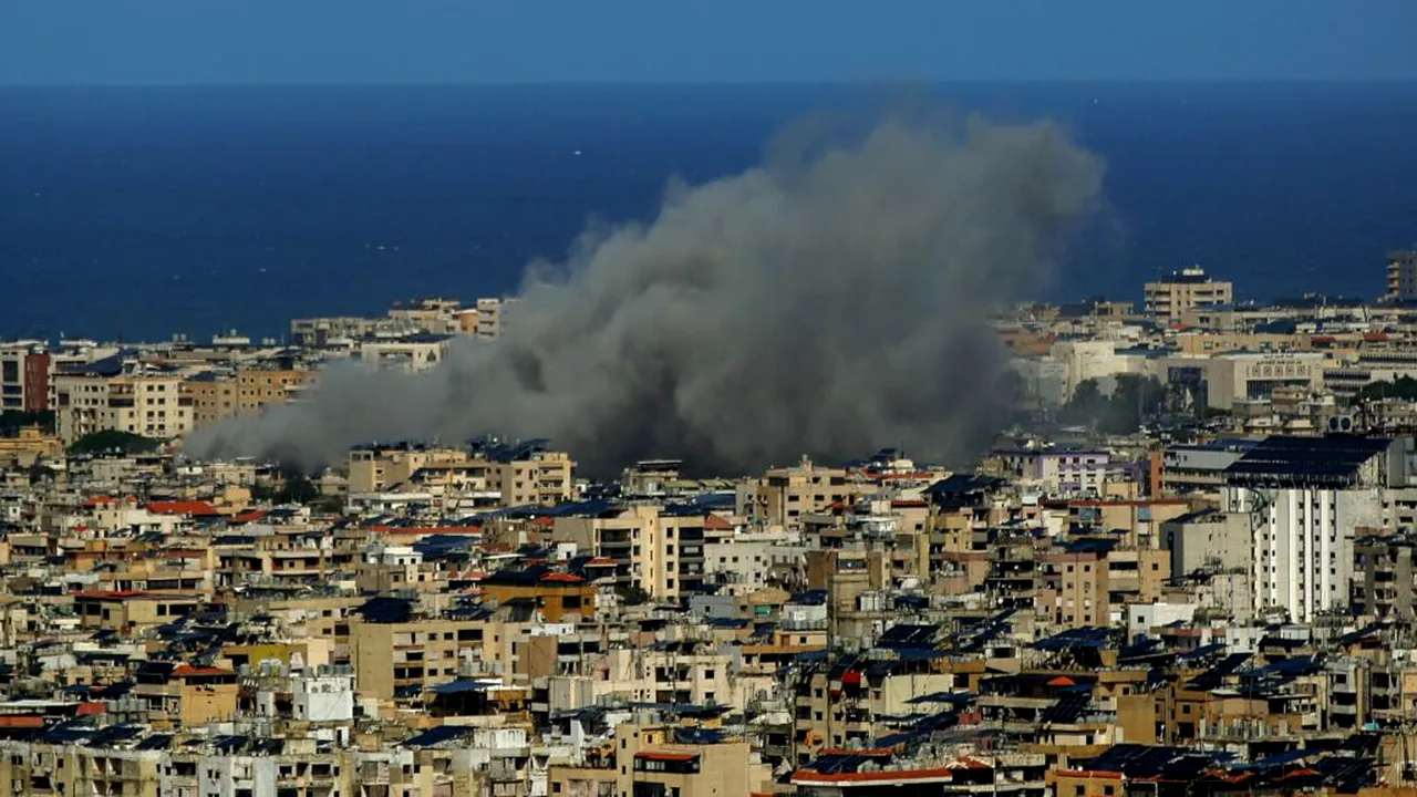 Războiul din Orientul Mijlociu, ziua 34 | Israelul a interceptat un atac cu rachete lansate de Teheran / Trump a susținut primul discurs la Casa Albă despre război / Prețurile la petrol au crescut imediat după discursul său