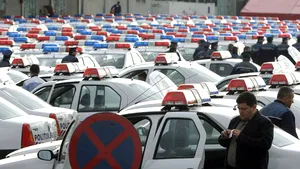 Poliţia Română îşi cumpără 550 de maşini cu bani din Fondul de rezervă al Guvernului
