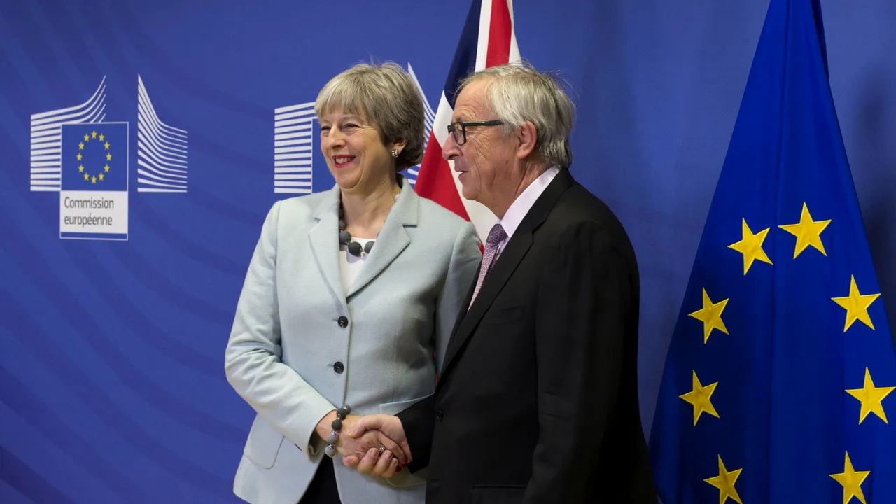 BREXIT: Marea Britanie vrea includerea serviciilor financiare în acordul comercial cu UE, deşi negociatorul din partea uniunii a declarat că nu există niciun acord de liber schimb de acest gen