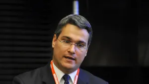 Averea noului ministru al Muncii: 9 conturi de economii şi acţiuni de 90.000 euro