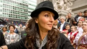 Cum îşi investesc banii vedetele din România